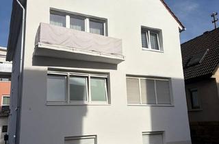 Haus kaufen in 74193 Schwaigern, Schwaigern - Drei-Familienhaus mit Bauvorbescheid