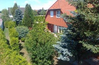 Haus kaufen in 06188 Landsberg, Landsberg - Geräumiges Haus mit großem Grundstück