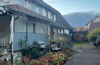 Haus kaufen in 75196 Remchingen, Remchingen - Charmantes Altbauhaus aus 1910 mit Renovierungsbedarf in ruhiger
