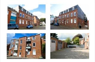 Wohnung kaufen in 24768 Rendsburg, Rendsburg - Bezugsfreie 3-Zimmer Altbauwohnung mit Balkon 63m2 Rendsburg