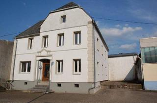 Haus kaufen in 56858 Peterswald-Löffelscheid, Peterswald-Löffelscheid - Steinhaus 280 qm. kein Garten