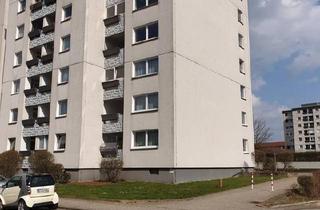 Wohnung kaufen in 30851 Langenhagen, Langenhagen - 3-Zimmer-Wohnung mit Tiefgaragenstellplatz in zentraler Lage