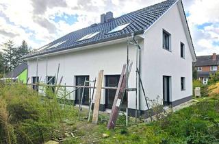Haus kaufen in Tiefenseer Weg 37, 16356 Werneuchen, Werneuchen - Käuferprovisionsfrei, Neubau, Luftwärmepumpe, direkte Feldlage, was will man mehr?