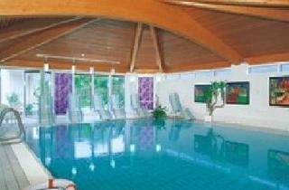 Haus kaufen in Pfalzstraße 15, 97688 Bad Kissingen, Bad Kissingen - Exklusive Wellnessoase mit Schwimmbad