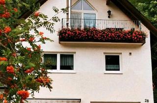 Haus kaufen in 07330 Probstzella, Probstzella - Provisionsfrei! Gepflegtes Wohn - und Geschäftshaus