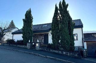 Einfamilienhaus kaufen in 71720 Oberstenfeld, Oberstenfeld - Einfamilienwohnhaus mit 300 m2 Wohnfläche und traumhaftem Garten