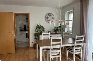 Wohnung kaufen in 85080 Gaimersheim, Gaimersheim - Helle 3-Zimmer-Wohnung im 1. OG mit 2 Balkonen am Ortsrand
