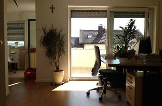 Wohnung kaufen in 93413 Cham, Cham - Exklusive 4-ZKB Wohnung in Cham-West zu verkaufen