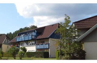 Wohnung kaufen in 16766 Kremmen, Kremmen - Gepflegte Wohnung mit 2,5 Zimmern sowie Carport, Balkon und EBK