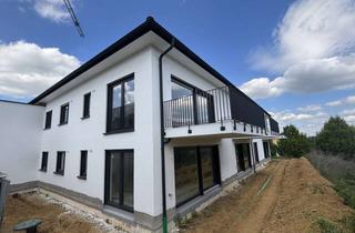 Wohnung kaufen in 84098 Hohenthann, Letzte verfügbare Einheit - Moderne 3-Zimmer-Neubauwohnung mit Balkon in Hohenthann