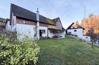 Wohnung kaufen in 76332 Bad Herrenalb, Natur, Ruhe und Raum für Ideen - Ensemble aus Ferienwohnung, Scheuer, Stall und Wiese