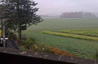 Wohnung mieten in 32791 Lage, Helle 3-Zimmer Dachgeschosswohnung mit Balkon/Loggia in Lage