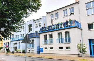 Wohnung mieten in Poststraße, 18119 Seebad Warnemünde, Altersgerechte 2-Zimmer-Wohnung mit Balkon