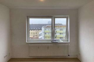 Wohnung mieten in Friedrich-Ebert-Str. 40, 27570 Geestemünde, Über den Dächern Bremerhavens - 2-Zimmer Wohnung zum 01.01!