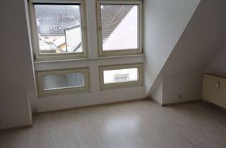 Wohnung mieten in Schillerstraße, 92421 Schwandorf, Helle 3-Zimmer Dachgeschosswohnung in Schwandorf