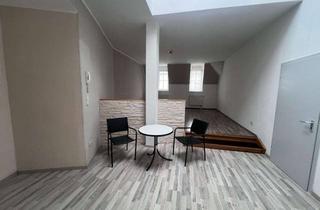 Wohnung mieten in Pferdemarkt 21, 18273 Güstrow, 3 Raum Wohnung mit Wohnküche