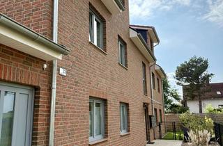 Wohnung mieten in Dorfstr. 23, 38300 Wolfenbüttel, Lichtdurchflutete DG-Wohnung mit viel Platz und Blick über den Dächern Wolfenbüttels!!