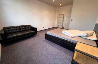 WG-Zimmer mieten in Gutachstraße 22, 13469 Waidmannslust, Спільна жіноча квартира – Möbliertes Zimmer in Frauen-WG - furnished room in shared apartment for f