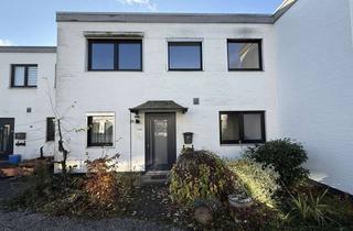 Haus kaufen in 31535 Neustadt, ***Provisionsfrei*** Gemütliches Wohnen für Groß und Klein: Reihenmittelhaus in schöner Lage!