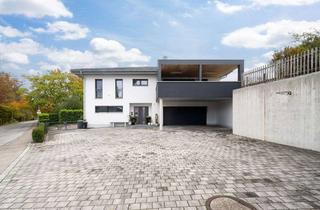 Villa kaufen in 85461 Bockhorn, Modernes Design trifft ländliche Ruhe – Eine außergewöhnliche Hangvilla zum Verlieben