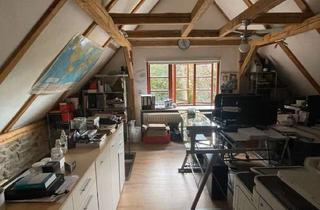 Einfamilienhaus kaufen in 95233 Helmbrechts, Einladendes Einfamilienhaus mit separatem Hinterhaus in bester zentraler Lage.