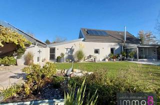 Haus kaufen in 86641 Rain, Exklusives Landhaus auf parkähnlichem Grundstück