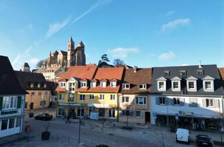 Haus kaufen in 79206 Breisach, Wohnen, wo andere Urlaub machen – Altstadtjuwel am Breisacher Marktplatz mit Münsterblick und Garten