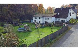 Haus kaufen in 51597 Morsbach, Mit 1.275 m² hundegerecht eingezäunten Grundstück: 2018 modernisiertes EFH in Morsbach-Ellingen