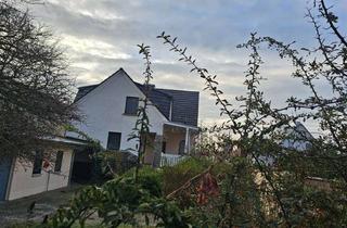 Einfamilienhaus kaufen in Neue Straße 49, 99991 Großengottern, Wunderschönes Einfamilienhaus mit Garten, Garage und Pool zu verkaufen :)