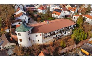 Haus kaufen in Rosenhofweg, 85368 Moosburg, Mehrparteienhaus mit historischem Turm