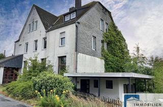 Haus kaufen in 57520 Kausen, PREISWERT UND GERÄUMIG! Historisches Schulgebäude mit Charme und Potential!