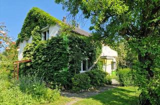 Haus kaufen in 44359 Mengede, Attraktives Wohnhaus mit Einliegerwohnung in idyllischer, grüner Lage.