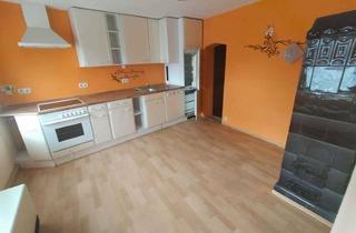 Haus kaufen in 02788 Hirschfelde, Zweifamilienhaus mit viel Potenzial für eine junge Familie