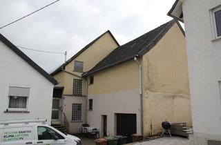 Einfamilienhaus kaufen in 56410 Montabaur, Einfamilienhaus im Ortskern von Eschelbach