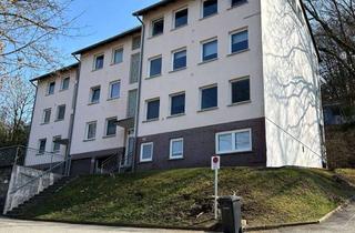 Anlageobjekt in Hahnweg 28a, 96450 Coburg, Kapitalanleger aufgepasst: Vermietete 3-Zimmer-Wohnung mit Balkon & Garage in Coburg
