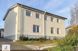 Anlageobjekt in 23684 Scharbeutz, Historisches ehemaliges Gemeindehaus mit zwei Wohnungen und Werkstatt in Ostseenähe!