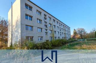 Anlageobjekt in 17094 Cölpin, Großes Mehrfamilienhaus in einem entwicklungsfähigem Zustand