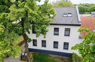 Anlageobjekt in 15562 Rüdersdorf, Massives EFH mit Einliegerwohnung. Viel Platz für die ganze Familie mit großem Garten & Nebengelass