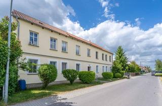 Anlageobjekt in 14669 Ketzin, Brandenburg Speckgürtel-Ketzin -3 Seiten- Hof mit 6 Familien-Wohnhaus - 2 FREIE WHGEN + Dachrohling