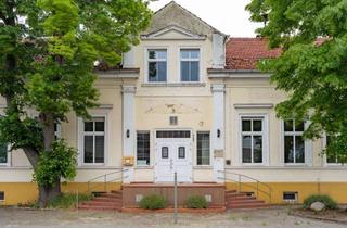 Anlageobjekt in 16766 Kremmen, Mehrfamilienhaus mit Gewerbe in Kremmen