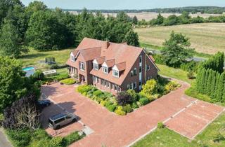 Anlageobjekt in 17192 Groß Plasten, MFH mit 4 WE und 1 GE sowie Top-Potenzial in Feldrandlage zur flexiblen Nutzung