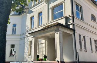 Wohnung kaufen in Wilhelmstraße 33, 42697 Ohligs-Aufderhöhe, Leben im modernisierten Denkmal-Maisonette mitten im schönen Ohligs!