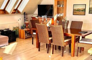 Wohnung kaufen in 70839 Gerlingen, Helle 3,5 Zimmer-Wohnung mit Dachterrasse, Balkon und Carport in Gerlingen