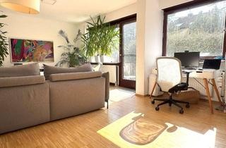 Wohnung kaufen in 70192 Nord, Große Terrasse, Gemeinschaftspool im Garten, Killesberg und 2,5 Zimmer - was will man mehr