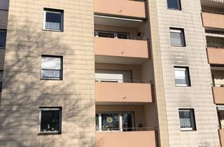 Wohnung kaufen in Franz-Lehar-Weg, 71083 Herrenberg, Helle 2-Zimmer Wohnung mit Balkon im 3. OG in Herrenberg