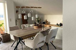 Wohnung mieten in 75334 Straubenhardt, Sehr schöne und helle 2 1/2 Zimmer Wohnung im Dachgeschoss in Straubenhardt-Conweiler