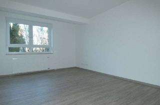 Wohnung mieten in Drogandstr. 30, 45355 Borbeck-Mitte, *** Altbauflair in Schlossnähe! Sanierte 2-Zi.-Wohnung in grüner Lage! ***