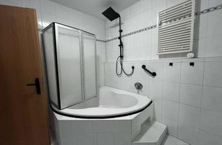Wohnung mieten in Meinekestraße 22, 10719 Charlottenburg, Wohnen am Puls der City: Komfortwohnung nahe Ku’damm mit XL-Badewanne & Dusche