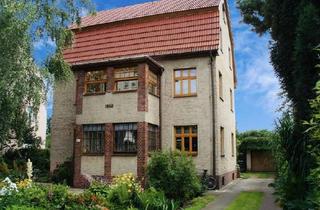 Villa kaufen in Lenbachstraße xx, 12621 Kaulsdorf, Charmante Familien-Villa mit viel Platz und Einliegerwohnung