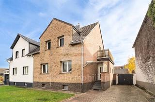 Doppelhaushälfte kaufen in 52353 Düren, Doppelhaushälfte mit viel Potential in Düren-Mariaweiler!